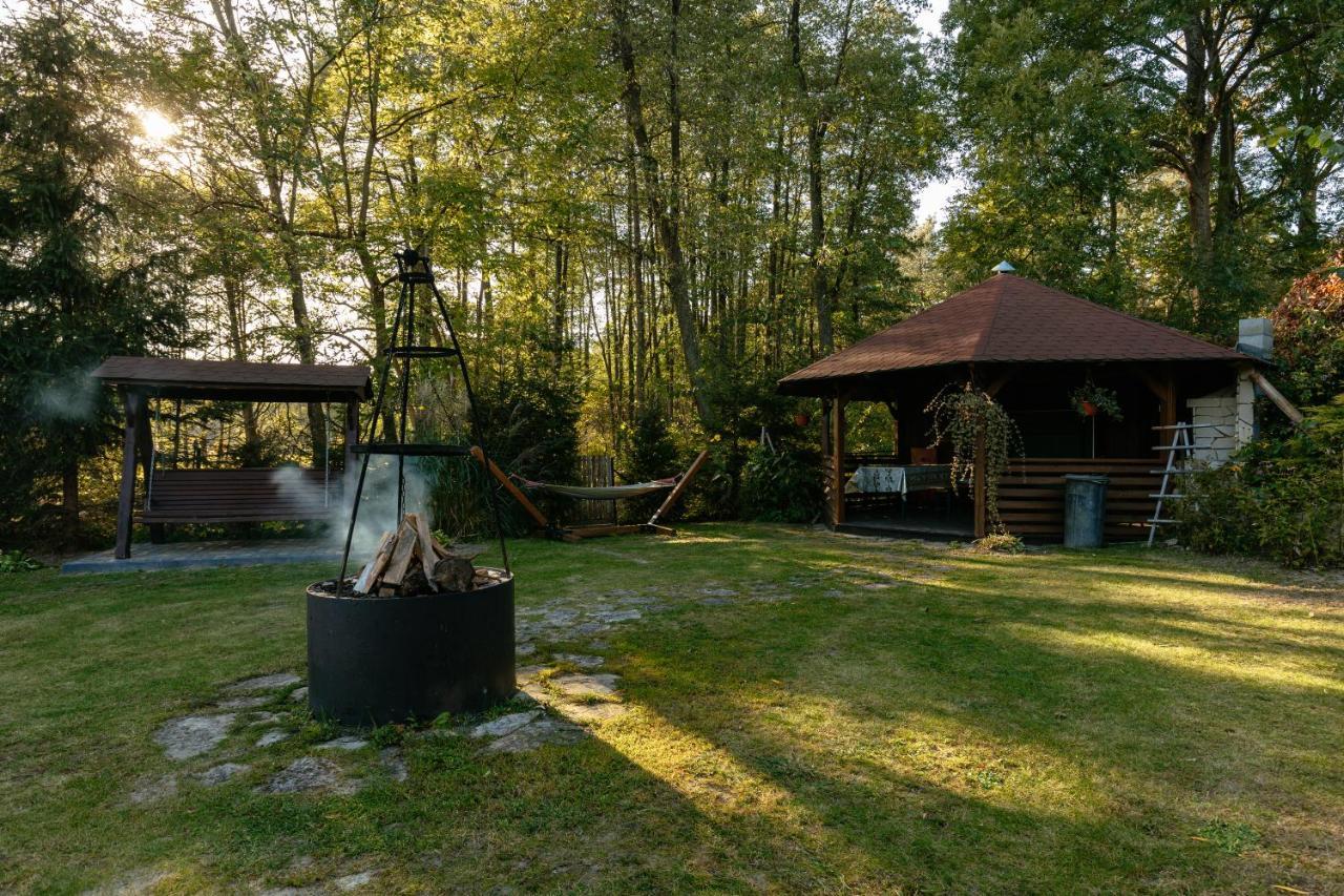 Wypoczynek U Piotra Villa Susiec ภายนอก รูปภาพ
