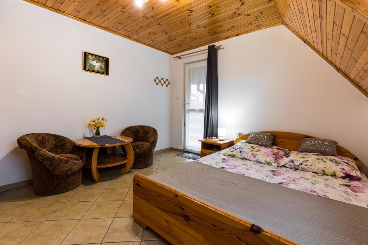 Wypoczynek U Piotra Villa Susiec ภายนอก รูปภาพ