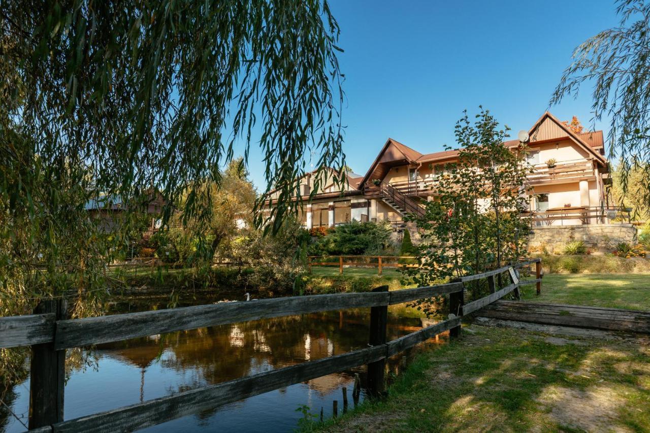 Wypoczynek U Piotra Villa Susiec ภายนอก รูปภาพ